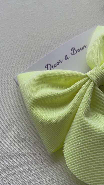 ELECTRIC GREEN BOW